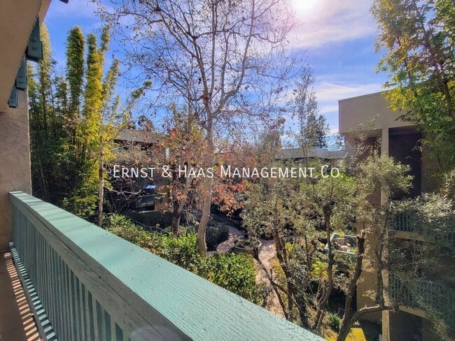 Building Photo - 448 N Bellflower Blvd