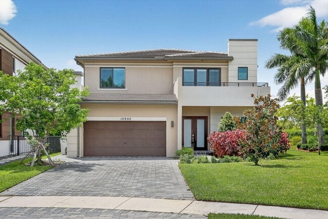 Building Photo - 10990 Oceano Wy