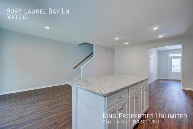 Building Photo - 9096 Laurel Bay Ln