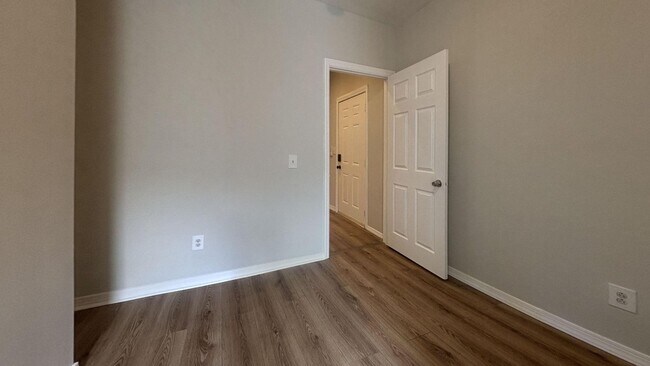 Building Photo - 1701-3 N 20th St