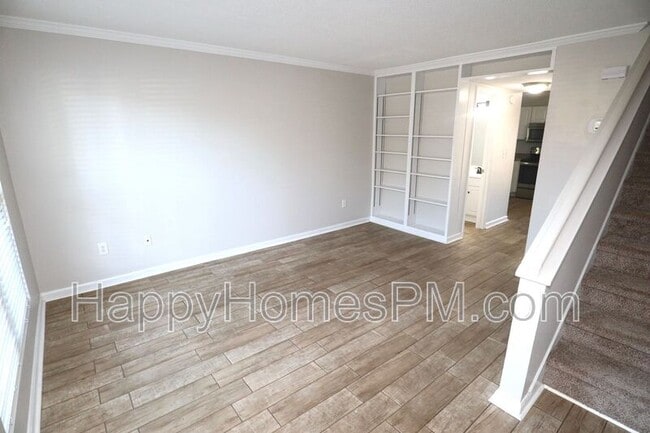 Building Photo - 1721 Boone Hall Dr