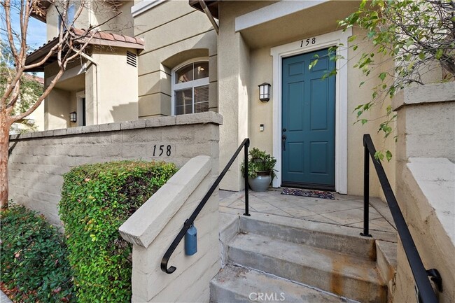 Building Photo - 158 N Brea Blvd