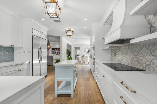 Building Photo - 1550 Taragona Dr