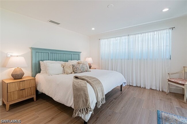 Building Photo - 1530 Mandarin Rd