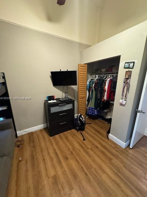 Building Photo - 2560 Azalea Ave