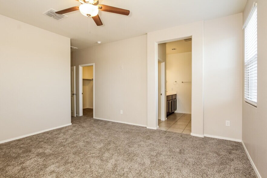 Building Photo - 25444 W Darrel Dr