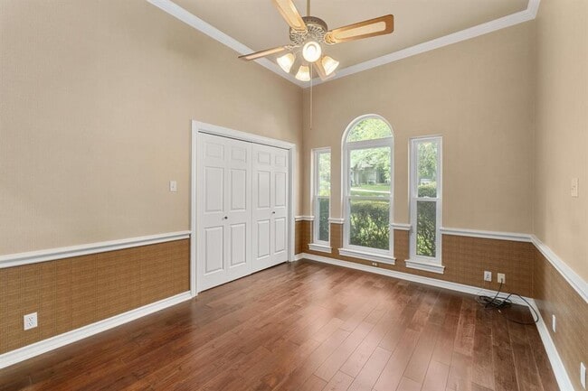 Building Photo - 6002 Ascot Cove