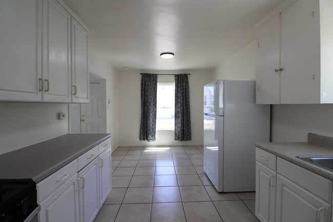 Building Photo - Charming Arroyo Grande 1BD with Private Laundry Area