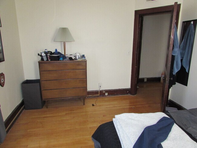 Building Photo - 1201 Williamson St