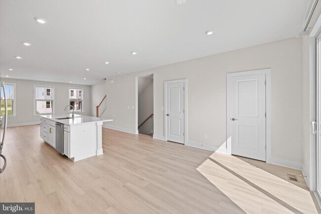 Building Photo - 9017 Katherine Johnson Ave
