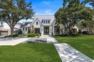 Building Photo - 4431 Myerwood Ln