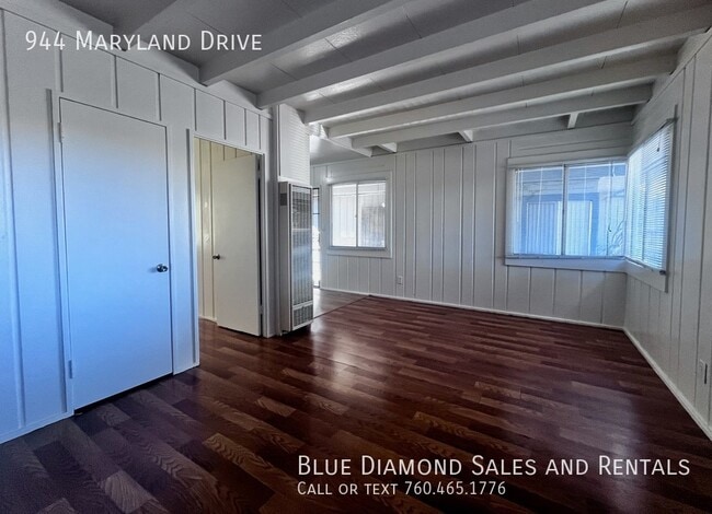 Building Photo - 944 Maryland Dr