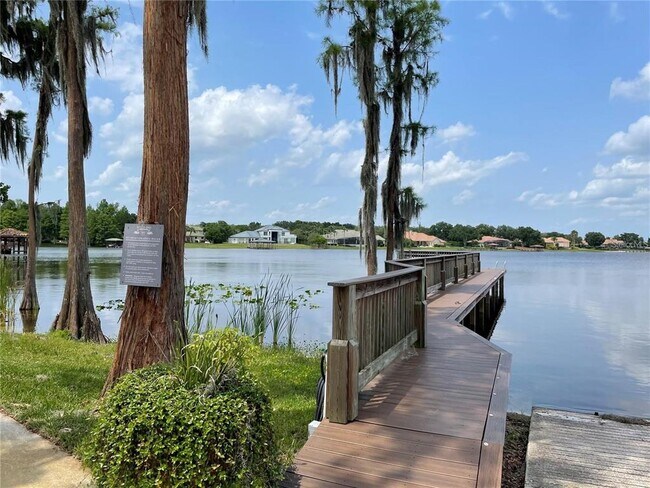 Building Photo - 2113 Grove Point Ln