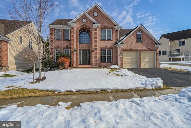 Building Photo - 4018 Tiber Falls Dr