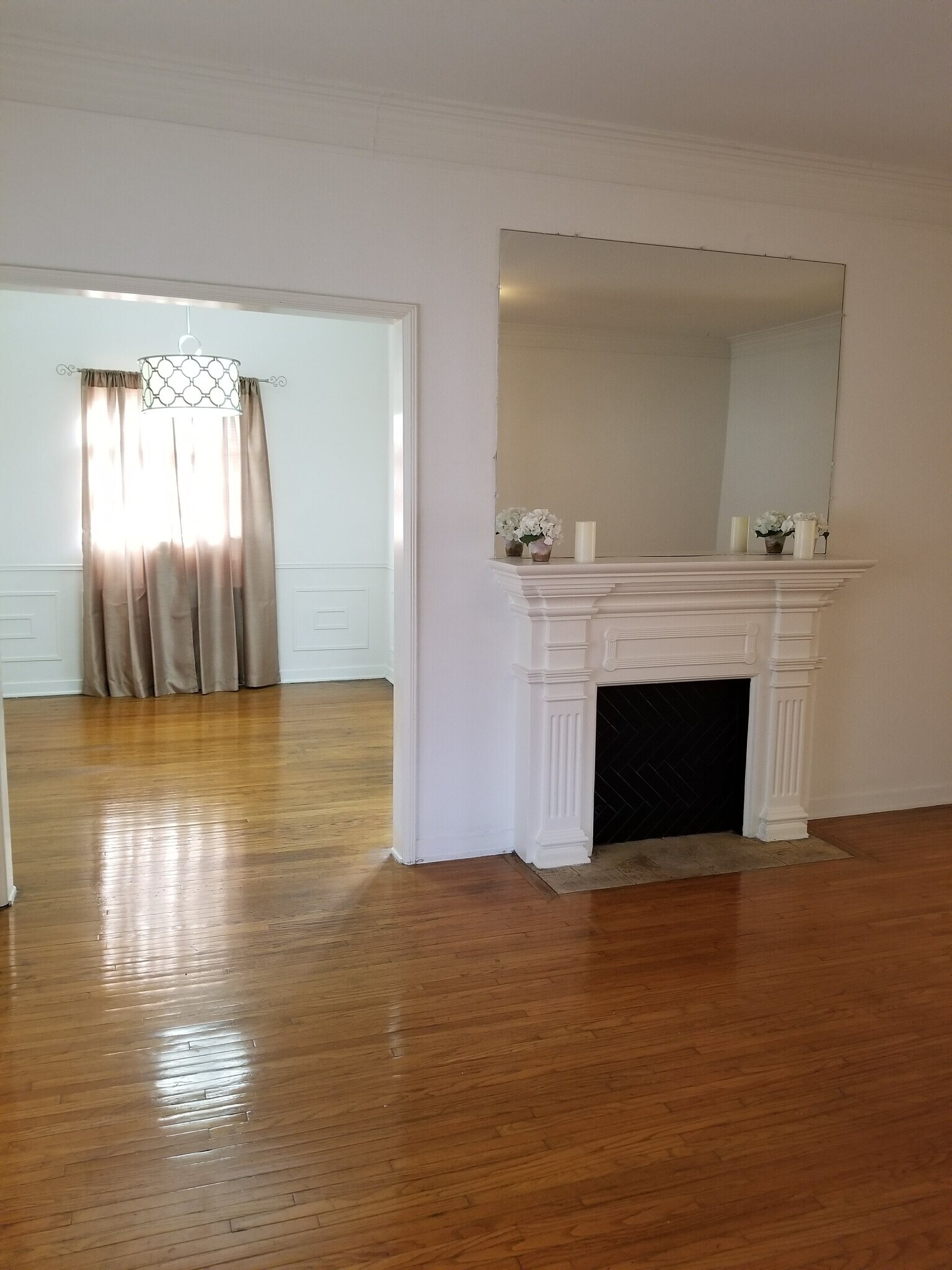 OFFICE/FORMAL DINING ROOM - 6328 Orange St
