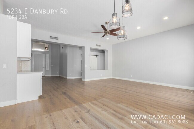 Building Photo - 5234 E Danbury Rd