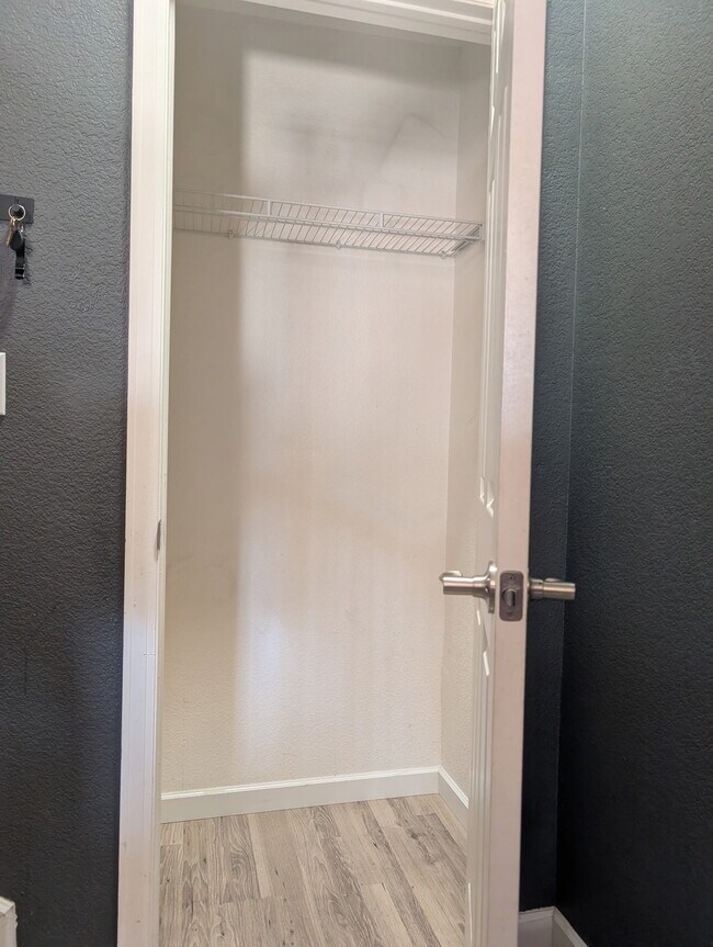 Building Photo - 4653 E 98th Pl