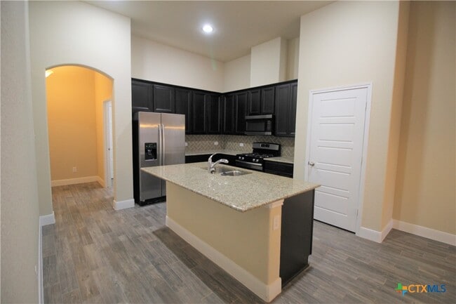 Building Photo - 1227 FM306