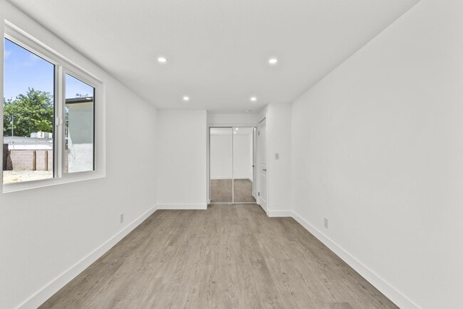 Building Photo - 35114 82nd St E