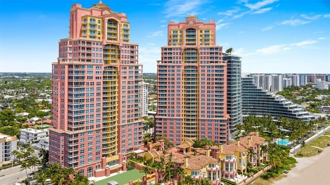 Building Photo - 2110 N Ocean Blvd
