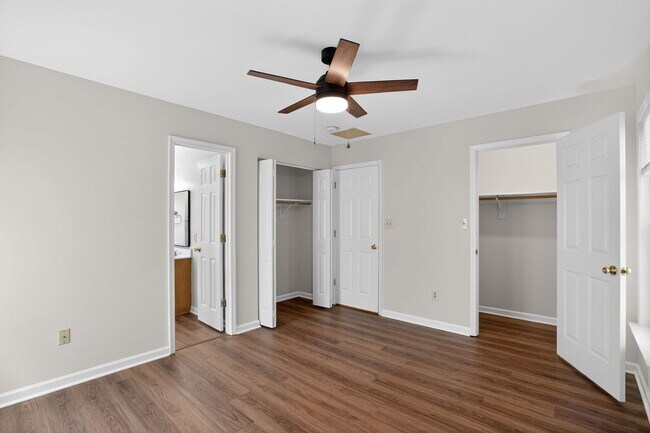 Building Photo - 15980 Crowfoot Ct