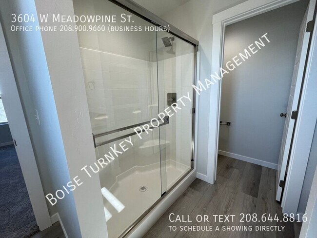 Building Photo - 3604 W Meadowpine St