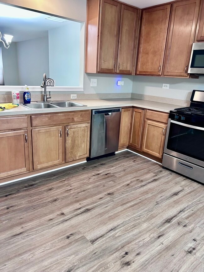 Building Photo - 2518 Anna Wy