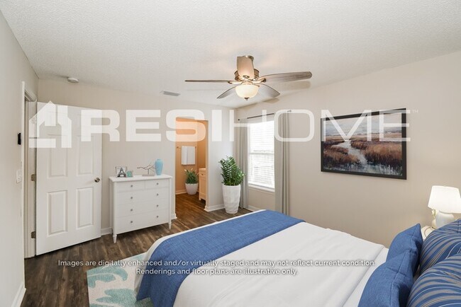 Building Photo - 151 Mayall Dr W