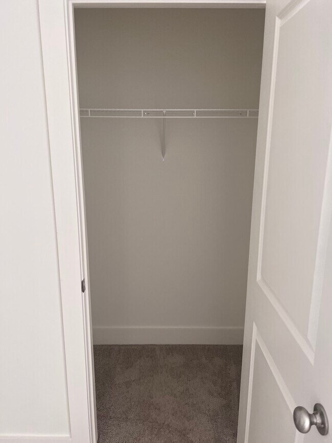 Building Photo - 6444 Scudders Dr