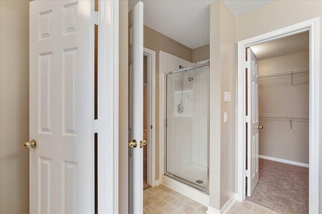 Building Photo - 2614 Maple Pl Ct