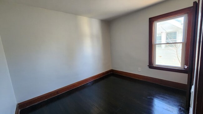 Building Photo - 10401 Homeworth Ave