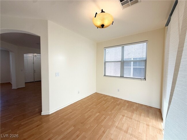 Building Photo - 9623 W Post Rd