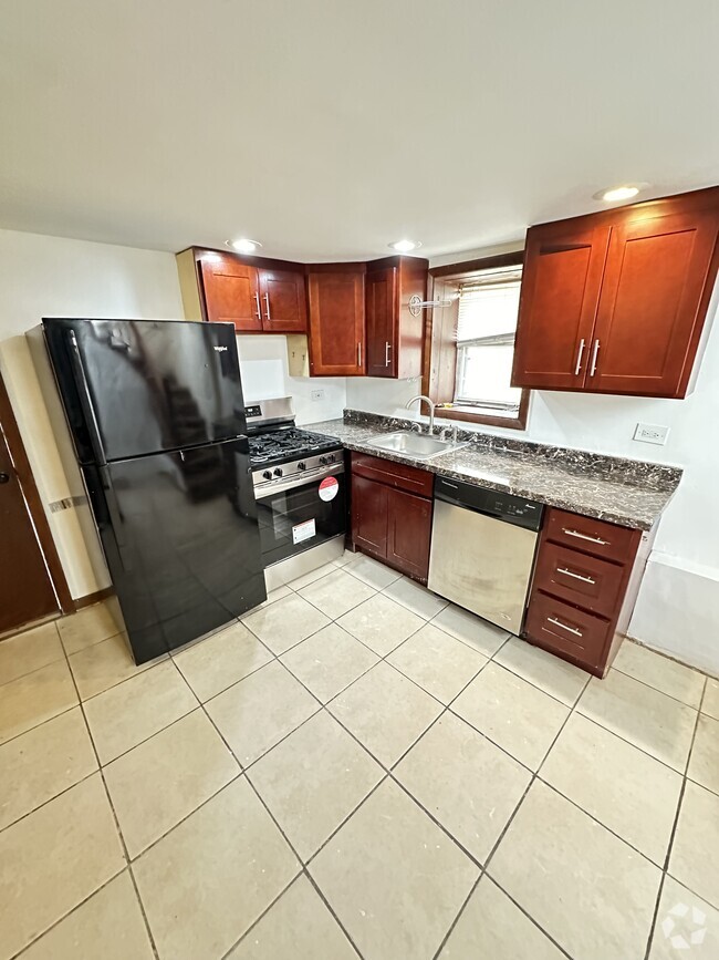Building Photo - 2908 N Spaulding Ave