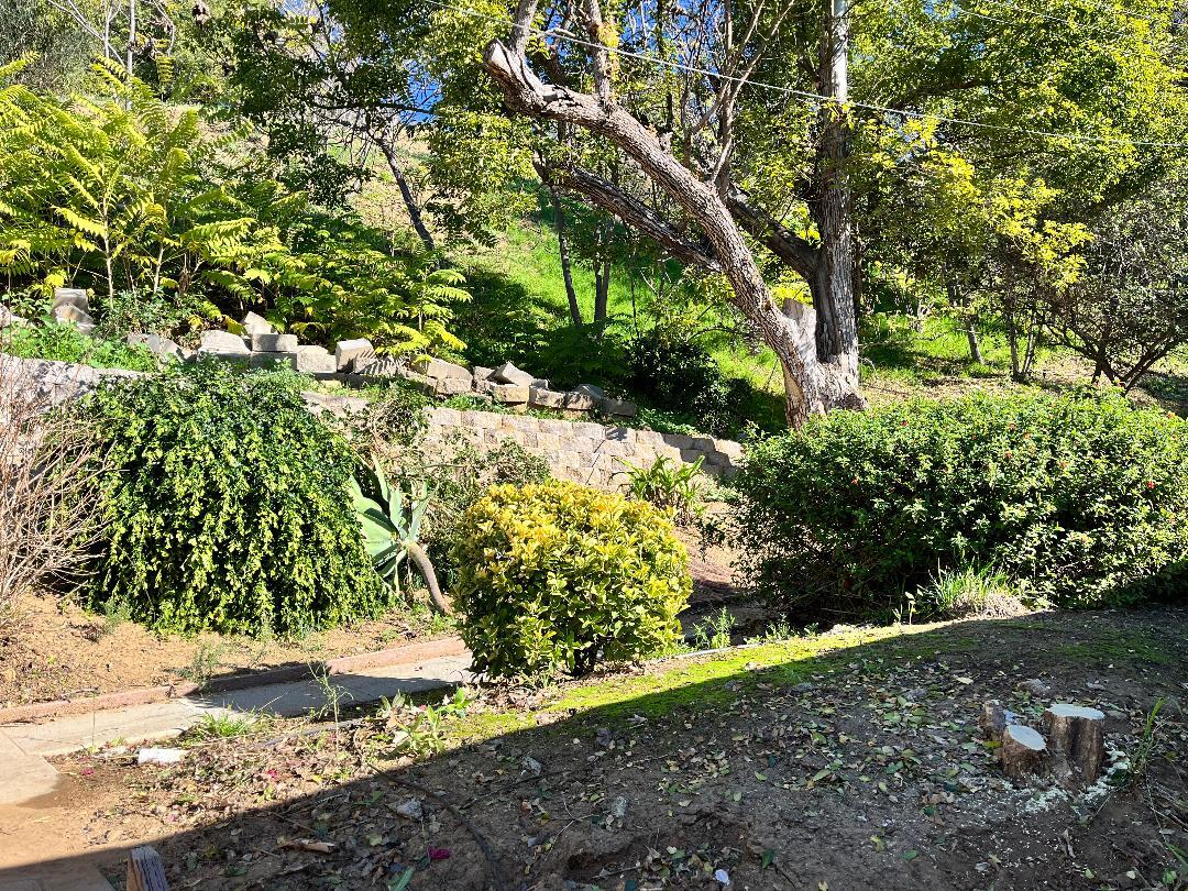 Building Photo - 1866 N Ave 56