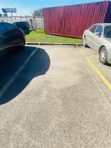 Building Photo - 4323 Brown St