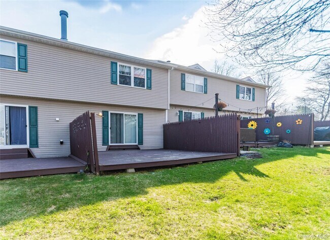 Building Photo - 99 Boniface Dr