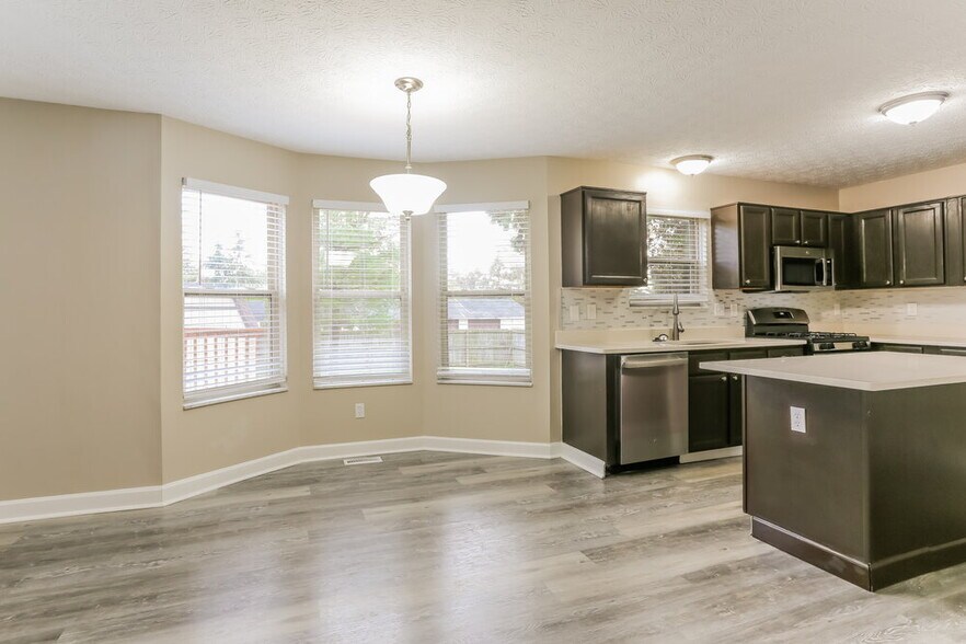 Building Photo - 8711 Firstgate Dr