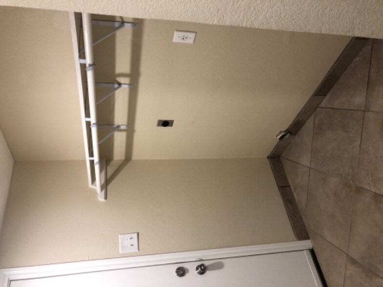 Building Photo - 2623 Alcott Ln