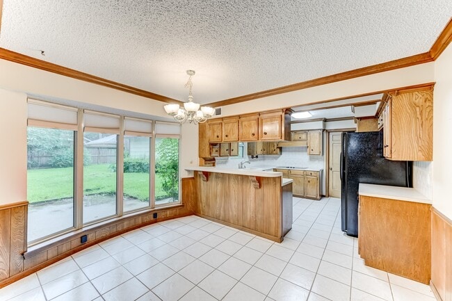 Building Photo - 5311 Havenwoods Dr
