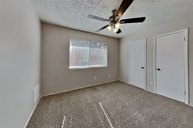 Building Photo - 7307 Daylight Ln