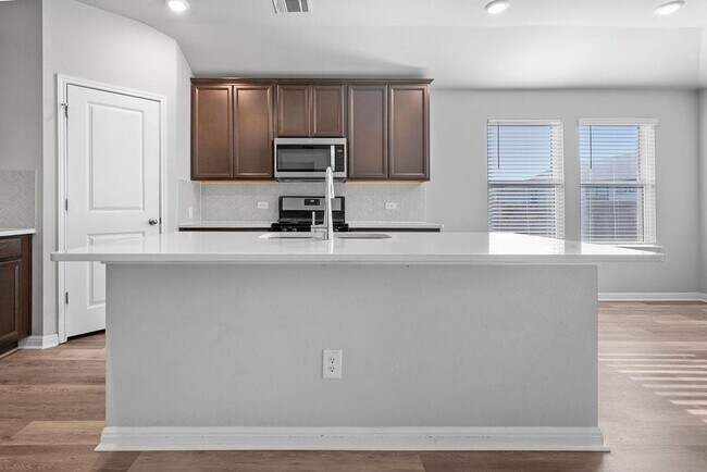 Building Photo - 1237 Oak Chase Wy