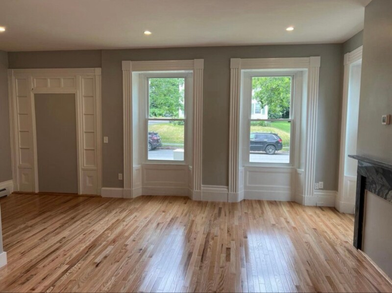 Building Photo - 72 3rd St