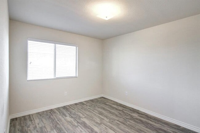 Building Photo - 4136 Twinleaf Dr