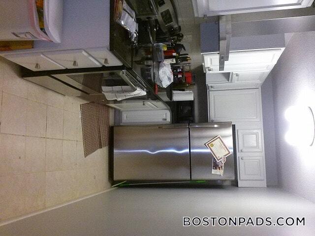 Building Photo - 14 Murdock St