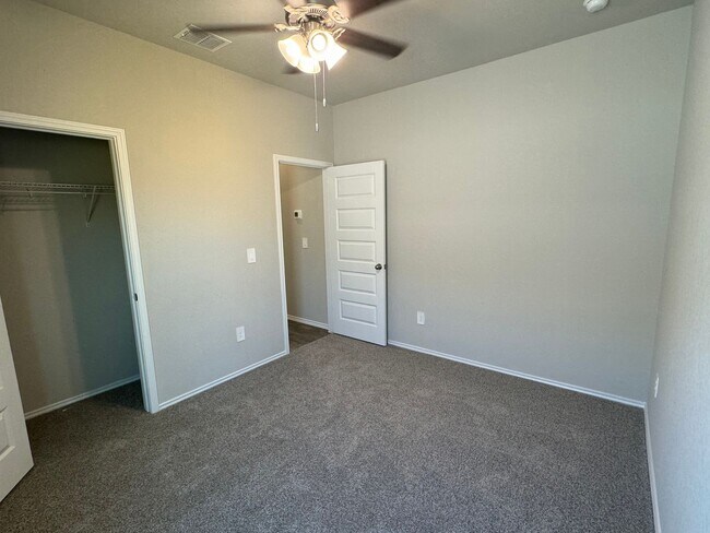 Building Photo - Brand New Single-Story NBTX Home!