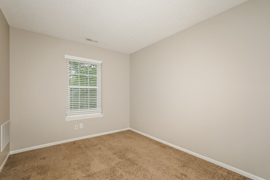 Building Photo - 5134 Sandy Forge Dr