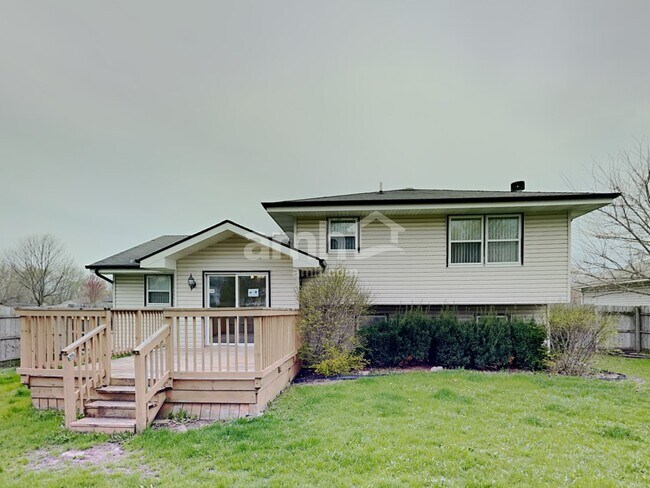 Building Photo - 370 Brink Drive