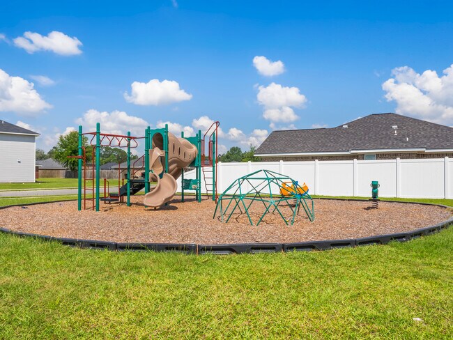 Building Photo - 721 Highgrove Ct