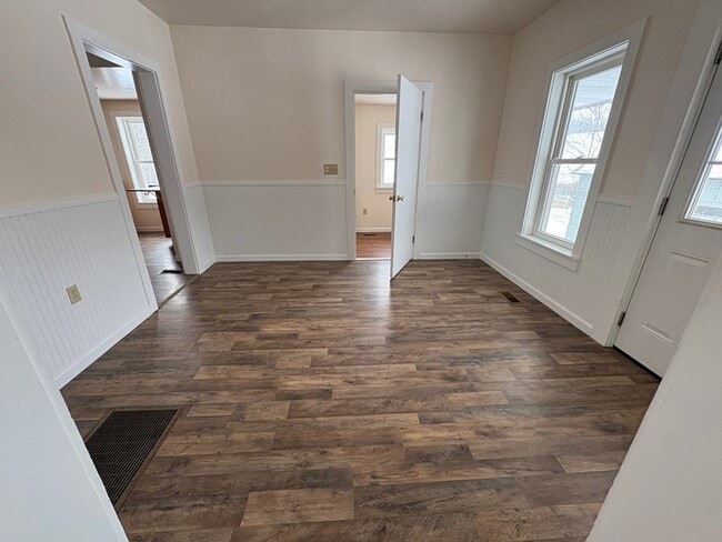 Building Photo - 237 Tiadaghton Hill Rd