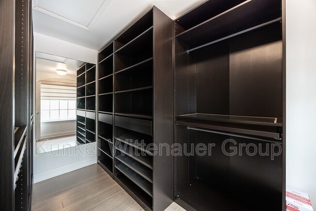 Building Photo - 1313 Winding Creek Ct